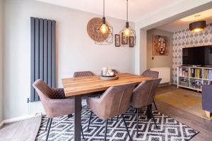 Kitchen/Diner- click for photo gallery